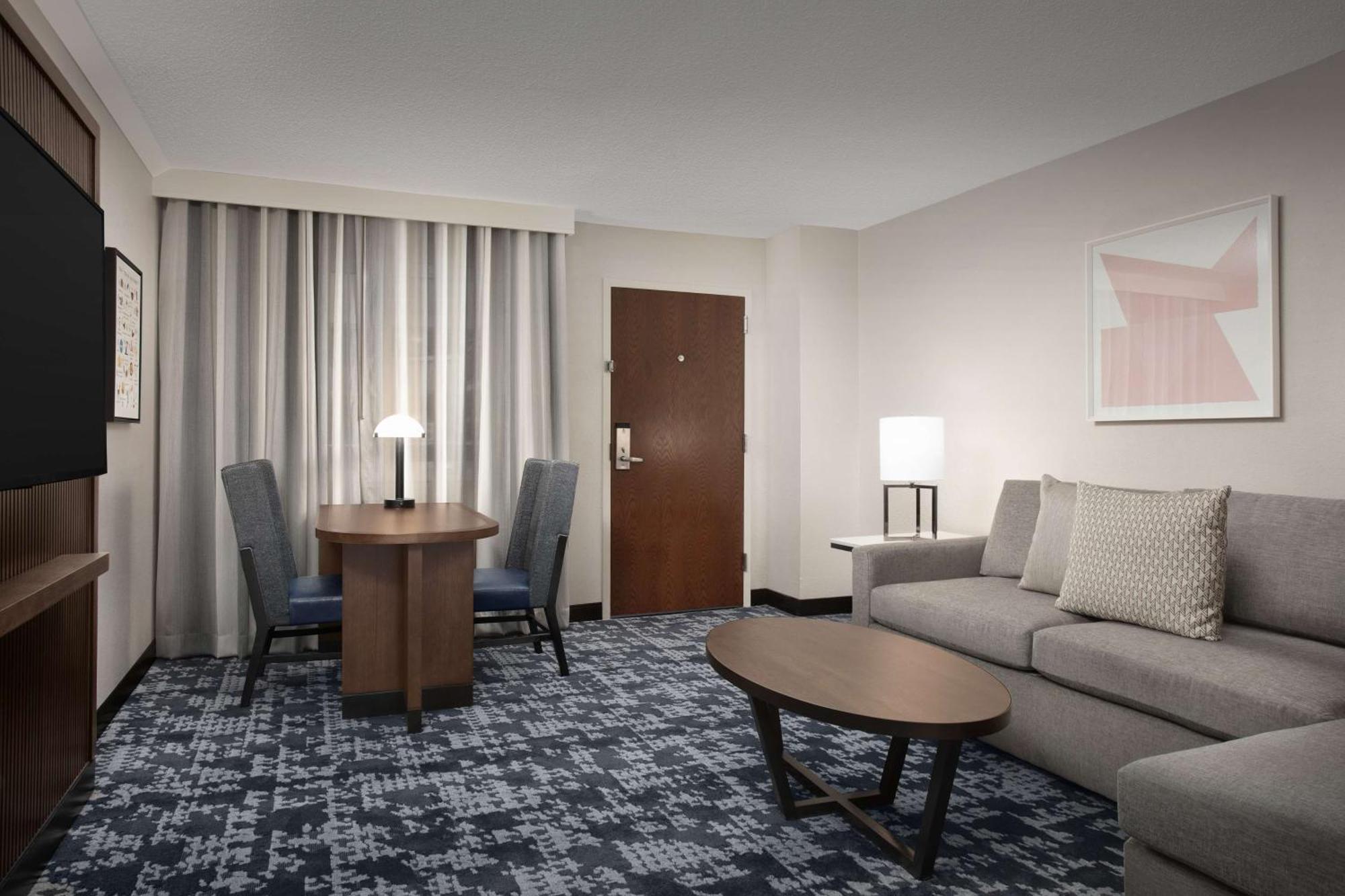 Embassy Suites By Hilton Dallas Near The Galleria Luaran gambar